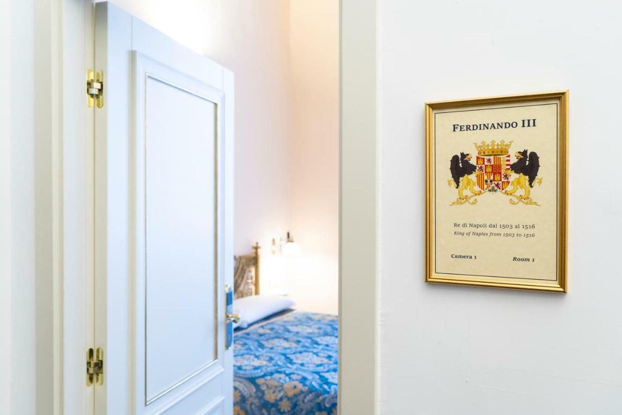Residence San Mattia 나폴리 외부 사진