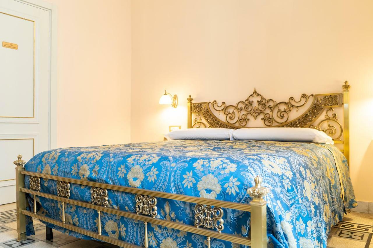 Residence San Mattia 나폴리 외부 사진